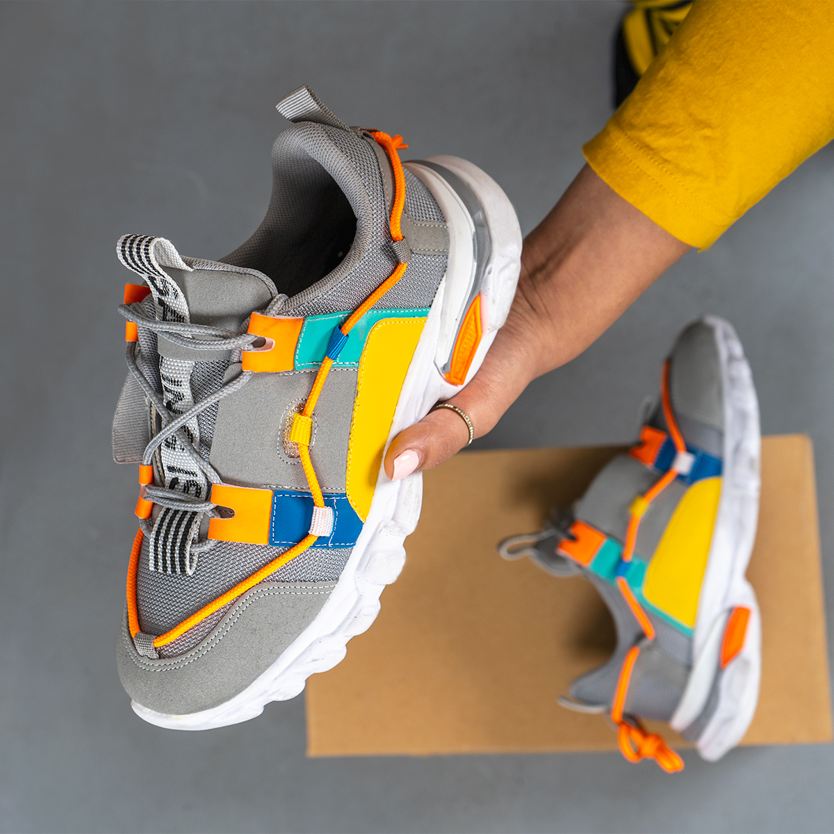 کفش ورزشی دخترانه طوسی مدل Ruby