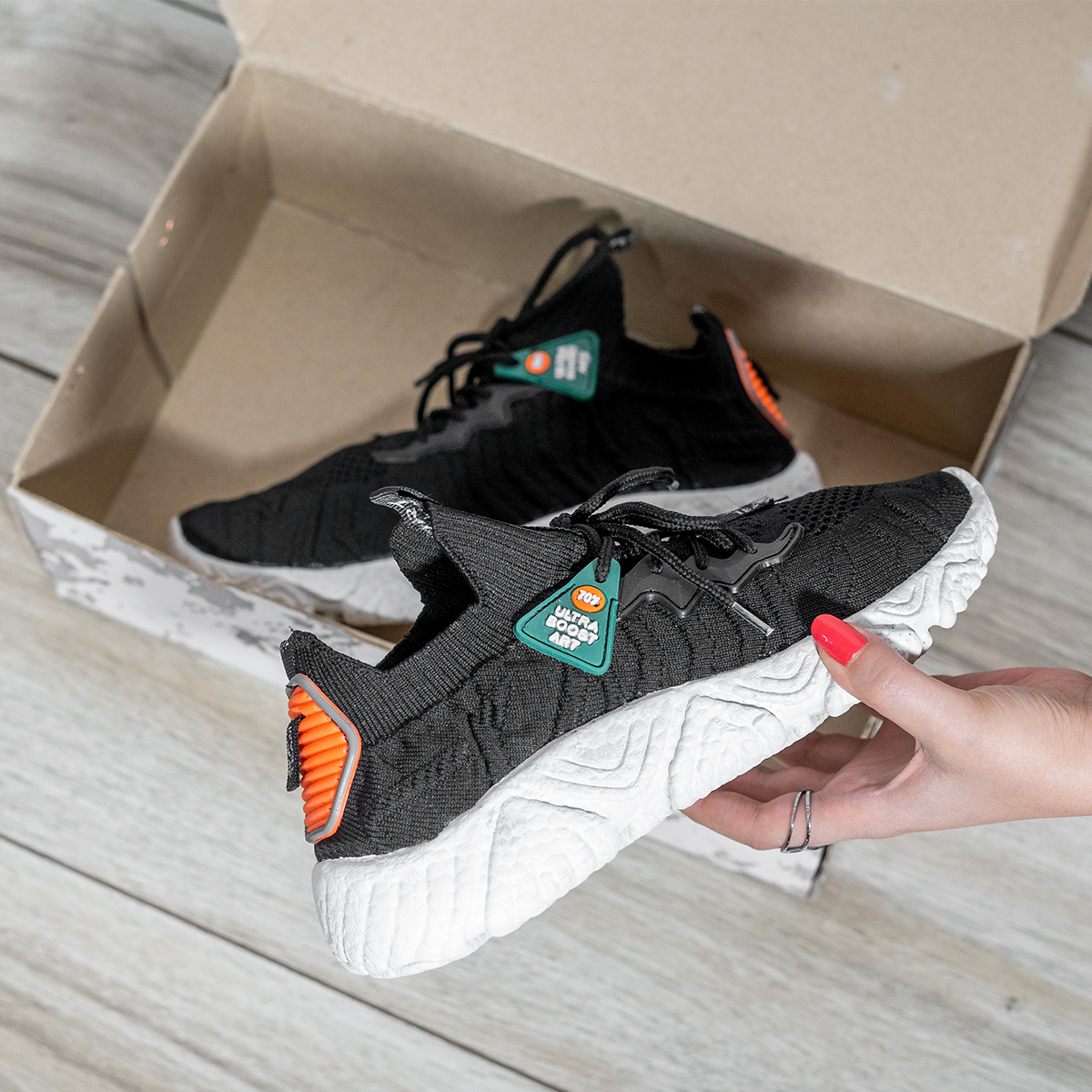 کفش ورزشی Ultra Boost دخترانه مشکی مدل Rira