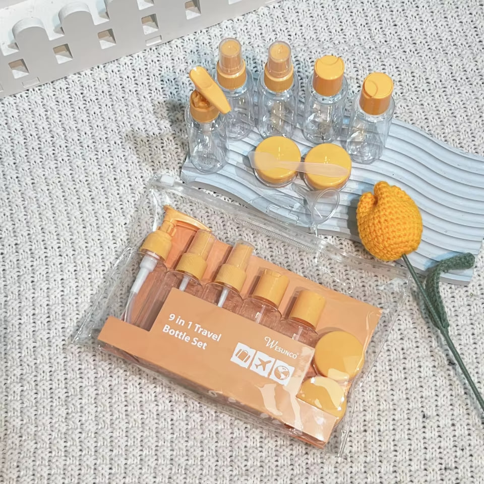 ست مسافرتی لوازم آرایشی و بهداشتی ۹ تکه
